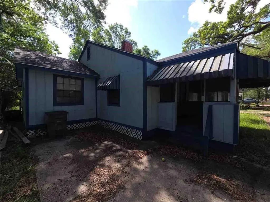 4bed 2bath in Greenwood Ave